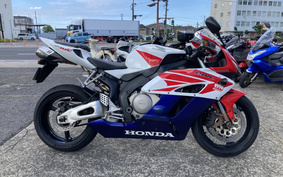 HONDA CBR1000RR 2004 SC57