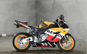 HONDA CBR1000RR 2005 SC57