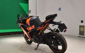 KTM 390 RC 2022 JYJ40