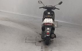 SUZUKI ADDRESS V100 CE13A