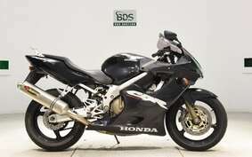 HONDA CBR600F 2004 PC35