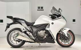 HONDA VFR1200F DCT 2010 SC63