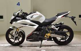 HONDA CBR250RR A MC51