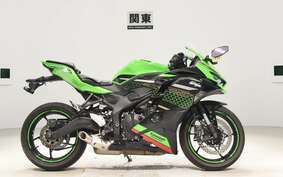 KAWASAKI ZX-25R ZX250E