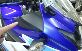 SUZUKI GSX250R