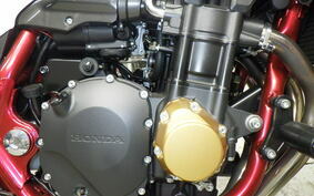 HONDA CB1300SB SUPER BOLDOR SP 2022 SC54