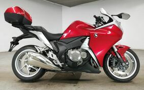 HONDA VFR1200F 2013 SC63