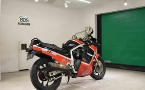 SUZUKI GSX-R750 1988 GR71G