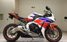 HONDA CBR1000RR Gen. 2 2013 SC59