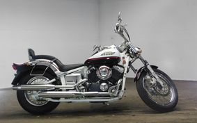 YAMAHA DRAGSTAR 400 2000 VH01J