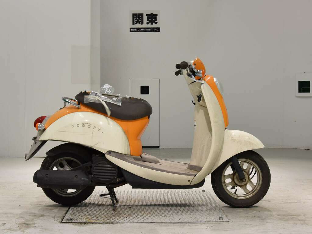 Honda crea scoopy af55