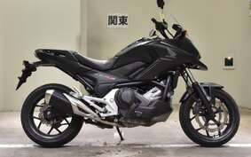 HONDA NC750X DCT EP 2016 RC90