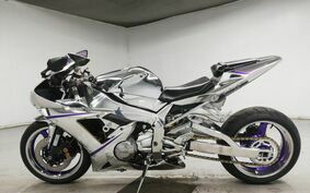 YAMAHA YZF-R1 2003 RN09