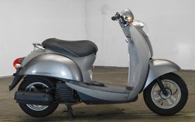 HONDA CREA SCOOPY I AF55