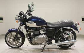 TRIUMPH BONNEVILLE SE 2012