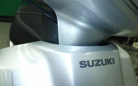 SUZUKI ADDRESS V100 CE13A