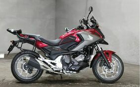 HONDA NC750X DCT 2016 RC90