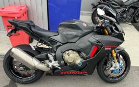 HONDA CBR1000RR 2018 SC77