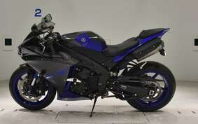 YAMAHA YZF-R1 2014