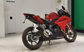 HONDA CBR250RR A MC51