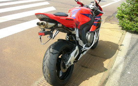 HONDA CBR1000RR 2005 SC57