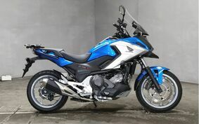 HONDA NC750X DCT 2017 RC90