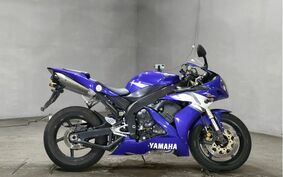 YAMAHA YZF-R1 2004 RN12