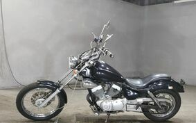 YAMAHA VIRAGO 250 3DM