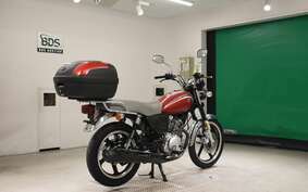 YAMAHA YB125SP