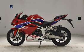 HONDA CBR250RR A MC51