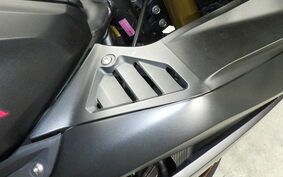 HONDA CBR250RR MC51