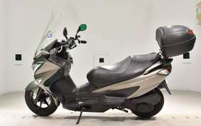 SUZUKI SKYWAVE 200 (Burgman 200) CH41A