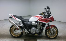 HONDA CB1300SB SUPER BOLDOR Fi 2006 SC54