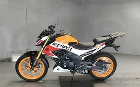 HONDA HORNET 200 MC56