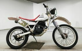 HONDA XR200R 402B