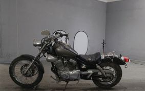 YAMAHA VIRAGO 250 3DM