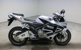 HONDA CBR600RR 2005 PC37