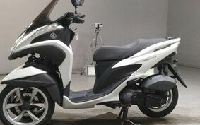 YAMAHA TRICITY 125 SE82J