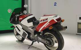 YAMAHA FZR1000 1992 3GM