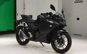 SUZUKI GIXXER 250 SF