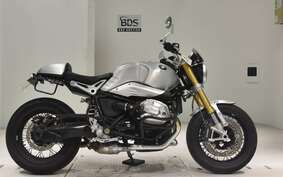 BMW R NINE T 2024