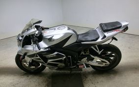 HONDA CBR600RR 2005 PC37