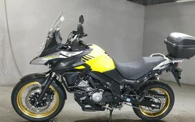 SUZUKI DL650 ( V-Strom 650 ) XT 2017 C733A