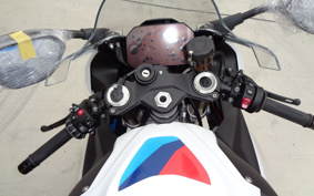 BMW S1000RR 2025 0P21