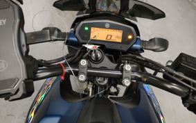 YAMAHA FZ25 RG42