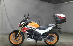 HONDA HORNET 200 不明