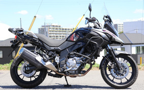 SUZUKI DL650 ( V-Strom 650 ) ABS 2018 C733A