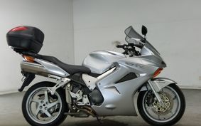 HONDA VFR800 2005 RC46