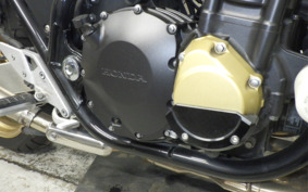 HONDA CB1300SB SUPER BOLDOR A 2012 SC54