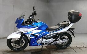 SUZUKI GSR250F GJ55D